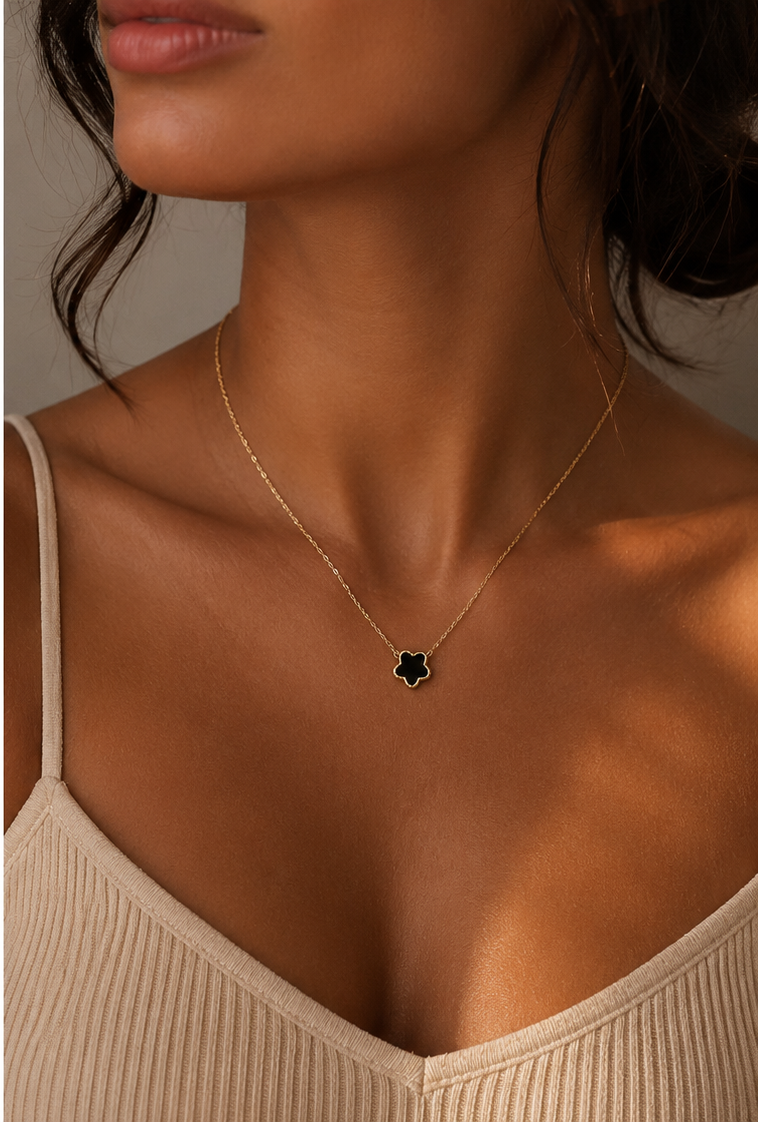 Collier fleur Elégance